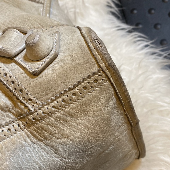 🌺 HP❤️💯 authentic balenciaga satchel 🌺 - Picture 7 of 15